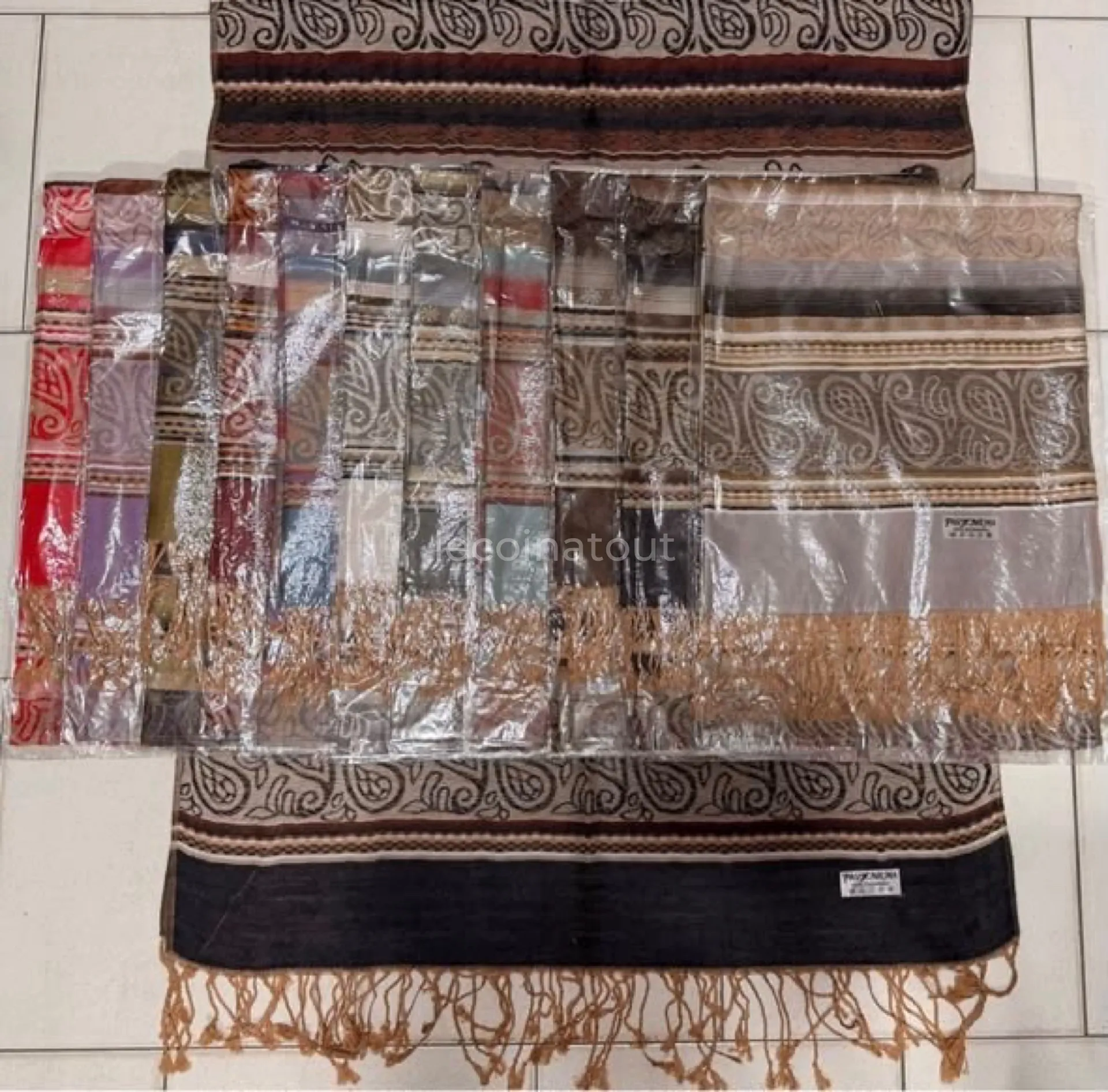 Echarpe pashmina élégante Homme et femme — photo 4, Touba