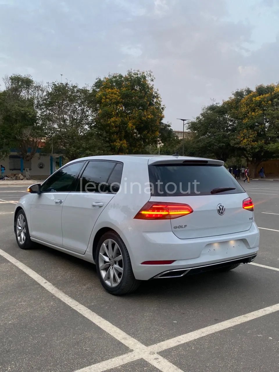 Volkswagen Golf 7 1.5 TSI 2018 - 49 000 km - Venant