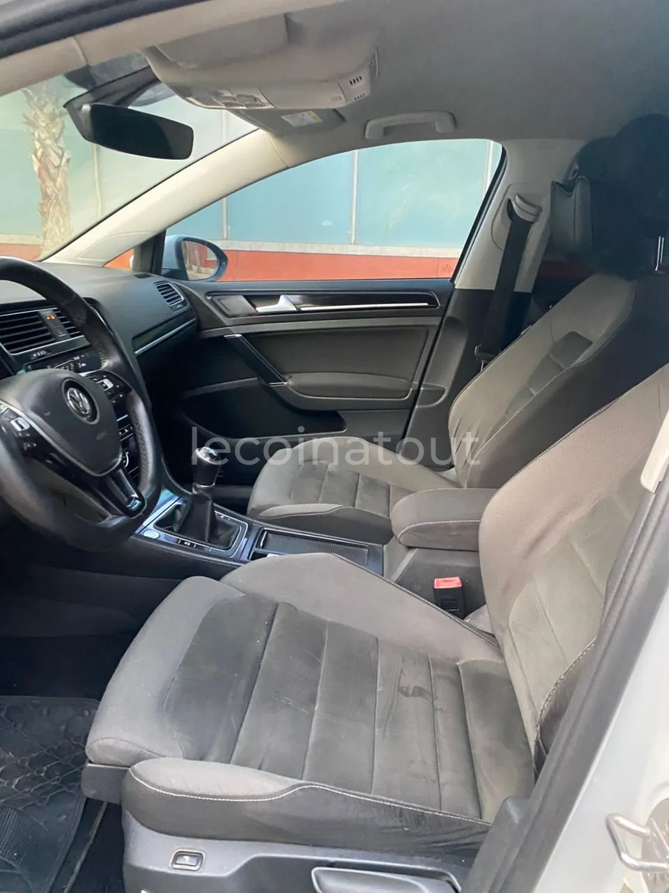 Volkswagen Golf 7 1.5 TSI 2018 - 49 000 km - Venant — photo 10, Dakar