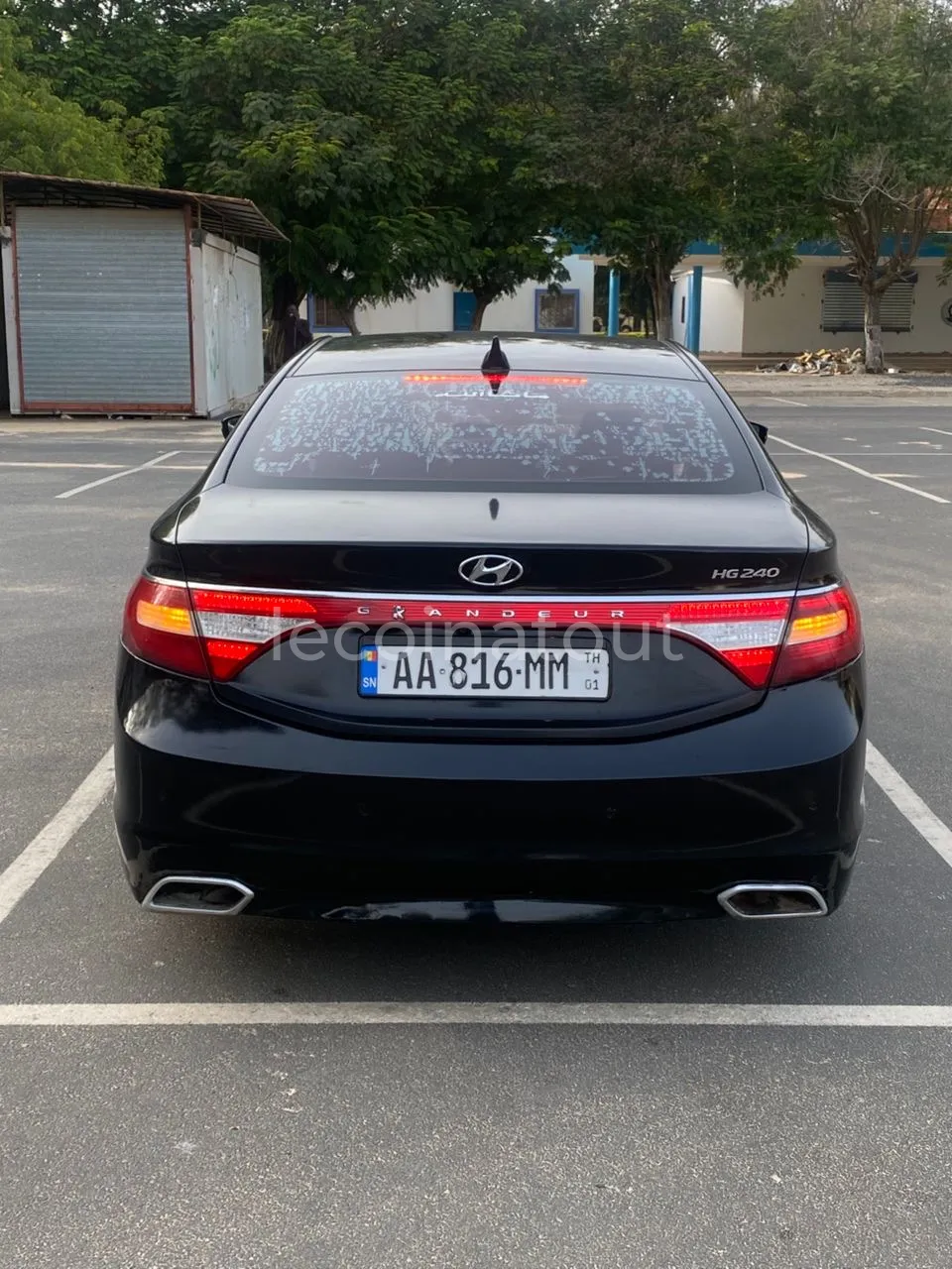 Hyundai Grandeur 2015 HG240 - Automatique Essence - 98 000 km — photo 2, Dakar