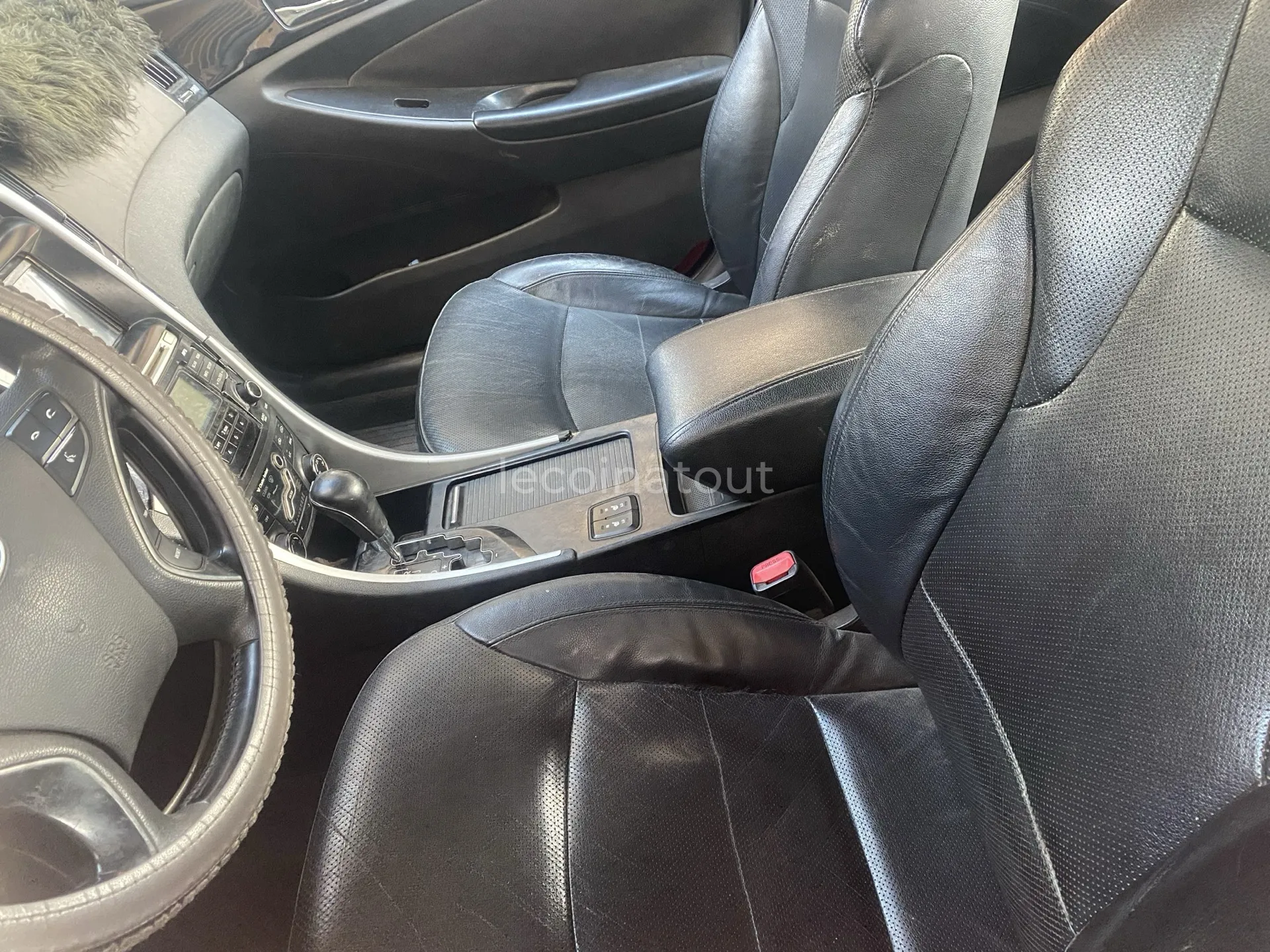 Hyundai Sonata 2.0 essence – 2012 – Boîte automatique – Full options — photo 4, Keur Massar