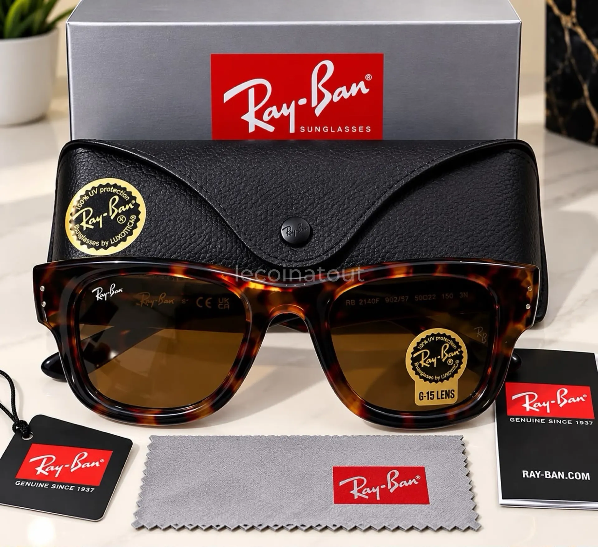 Lunettes raybane disponible — photo 1, Pikine