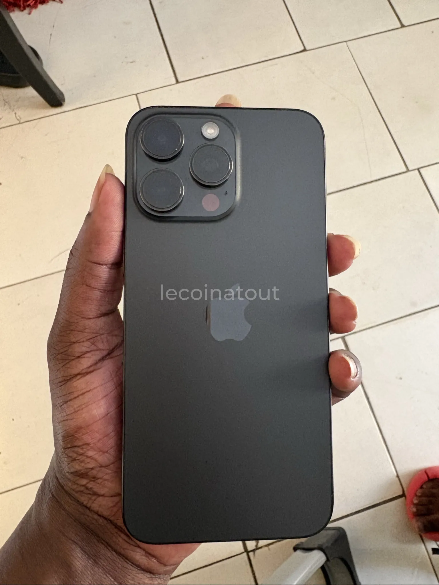 iPhone 15 pro Max 256go Esim — photo 3, Dakar