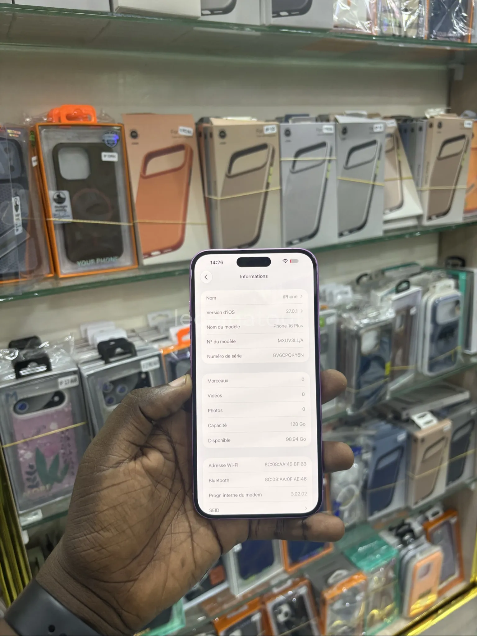 iPhone 16 plus 128gb — photo 4, Guédiawaye