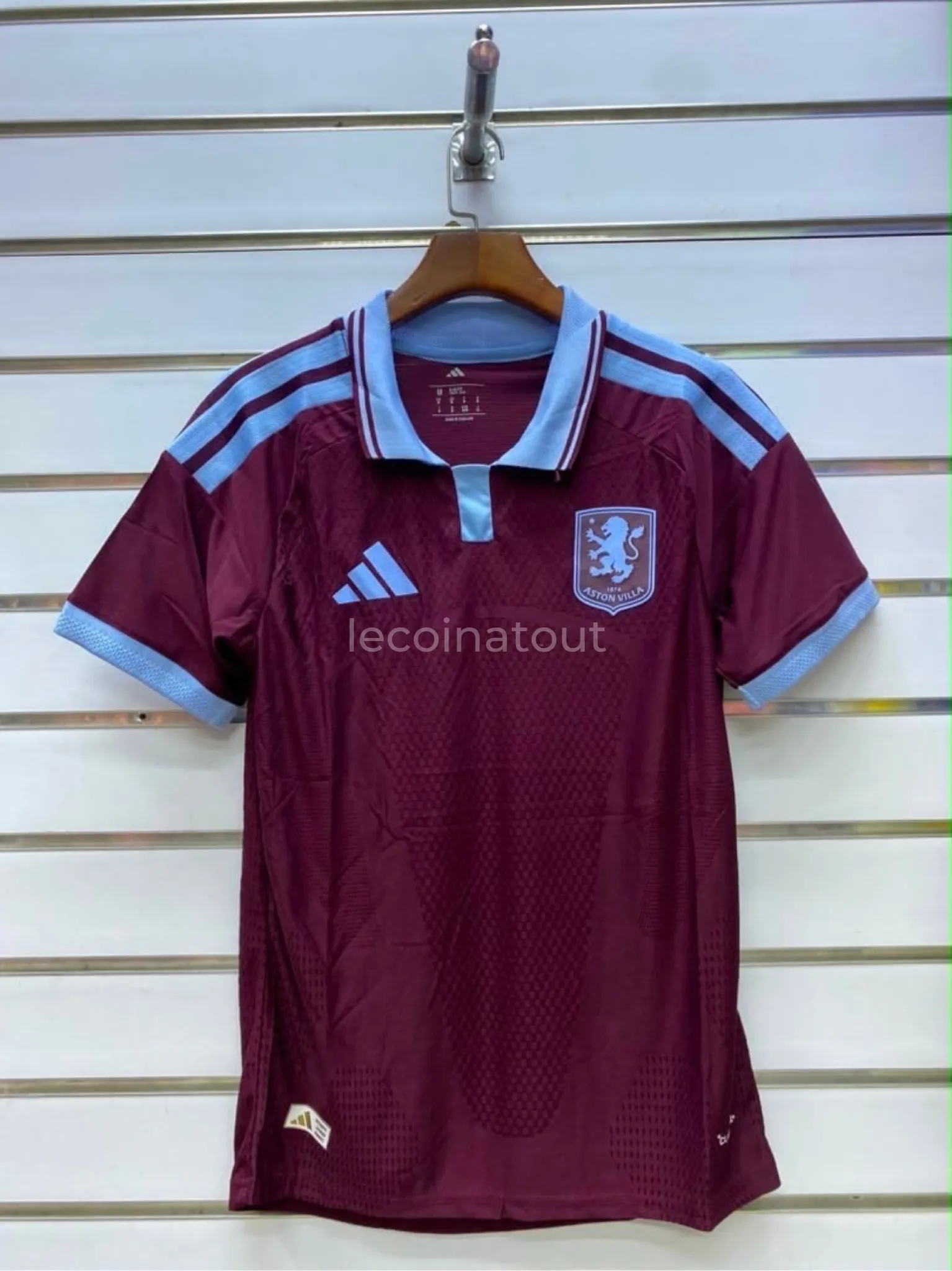 Maillot authentique 26/27 — photo 1, Guédiawaye