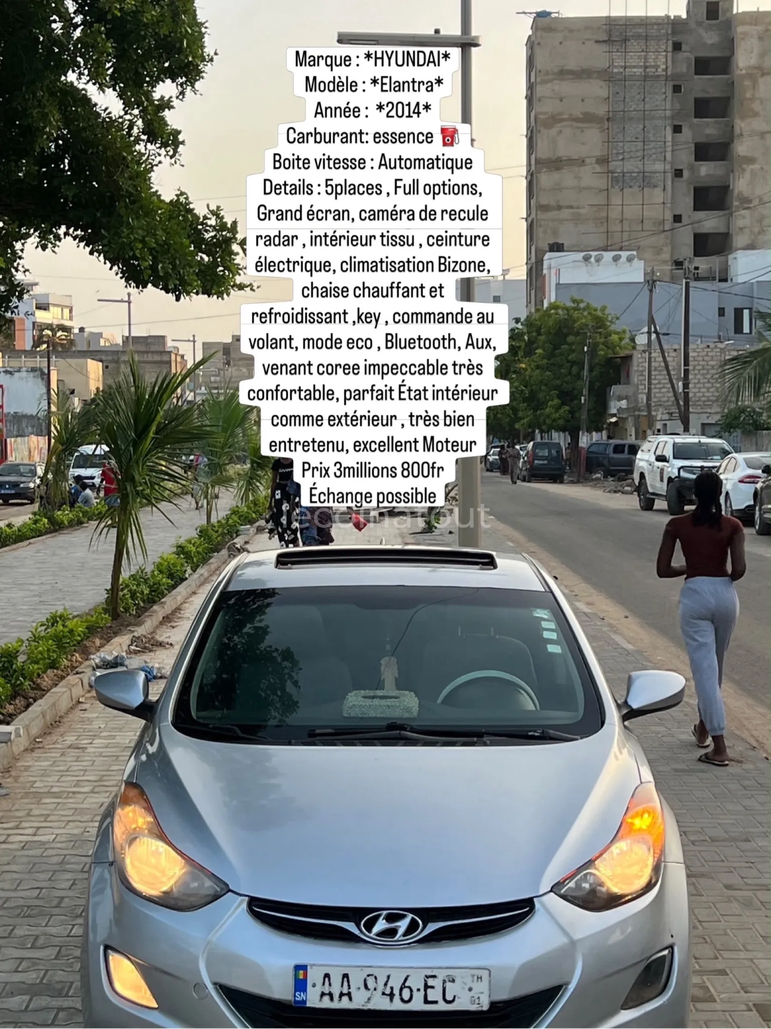 Marque : *HYUNDAI*  Modèle : *Elantra* Année :  *2014* Carburant: essence ⛽️  Boite vitesse : Automatique essence — photo 5, Dakar