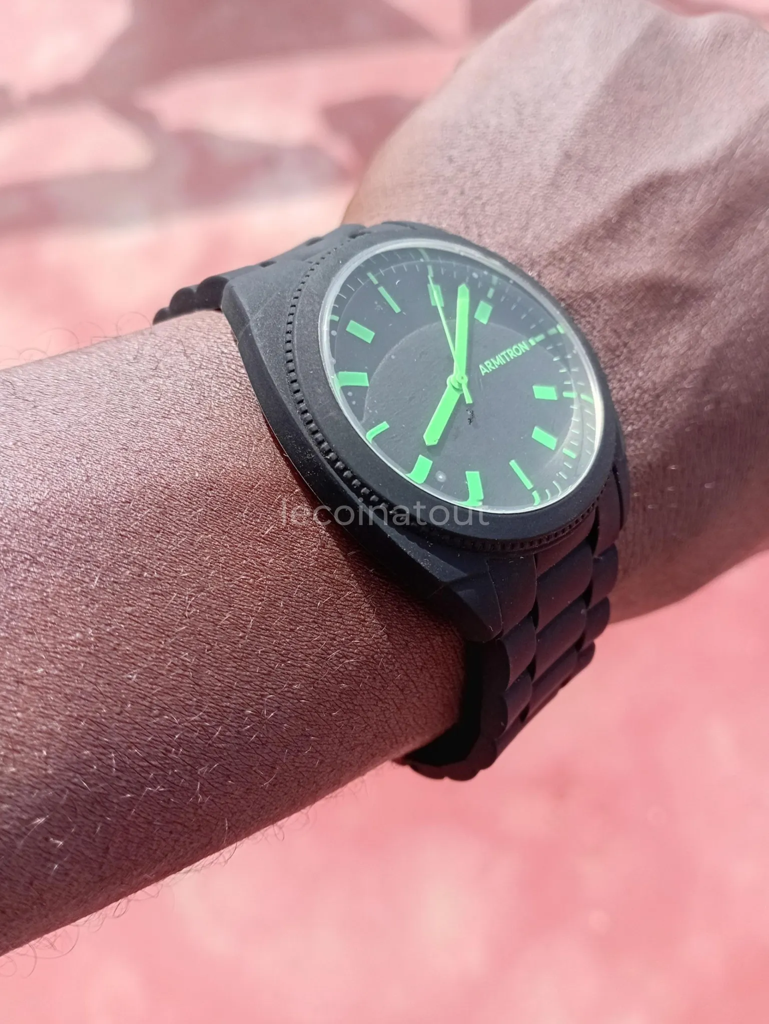 Montre armitron — photo 2, Pikine