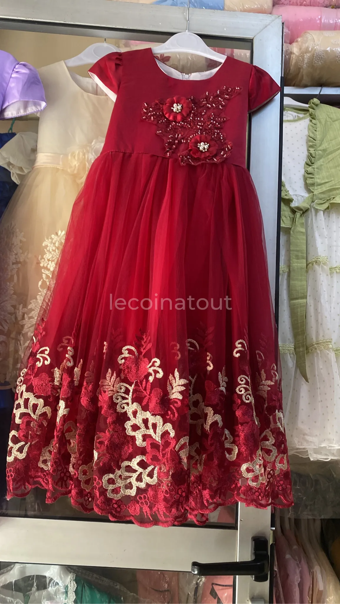 Vêtements (robes enfants de 1mois à 12 ans) — photo 2, Dakar