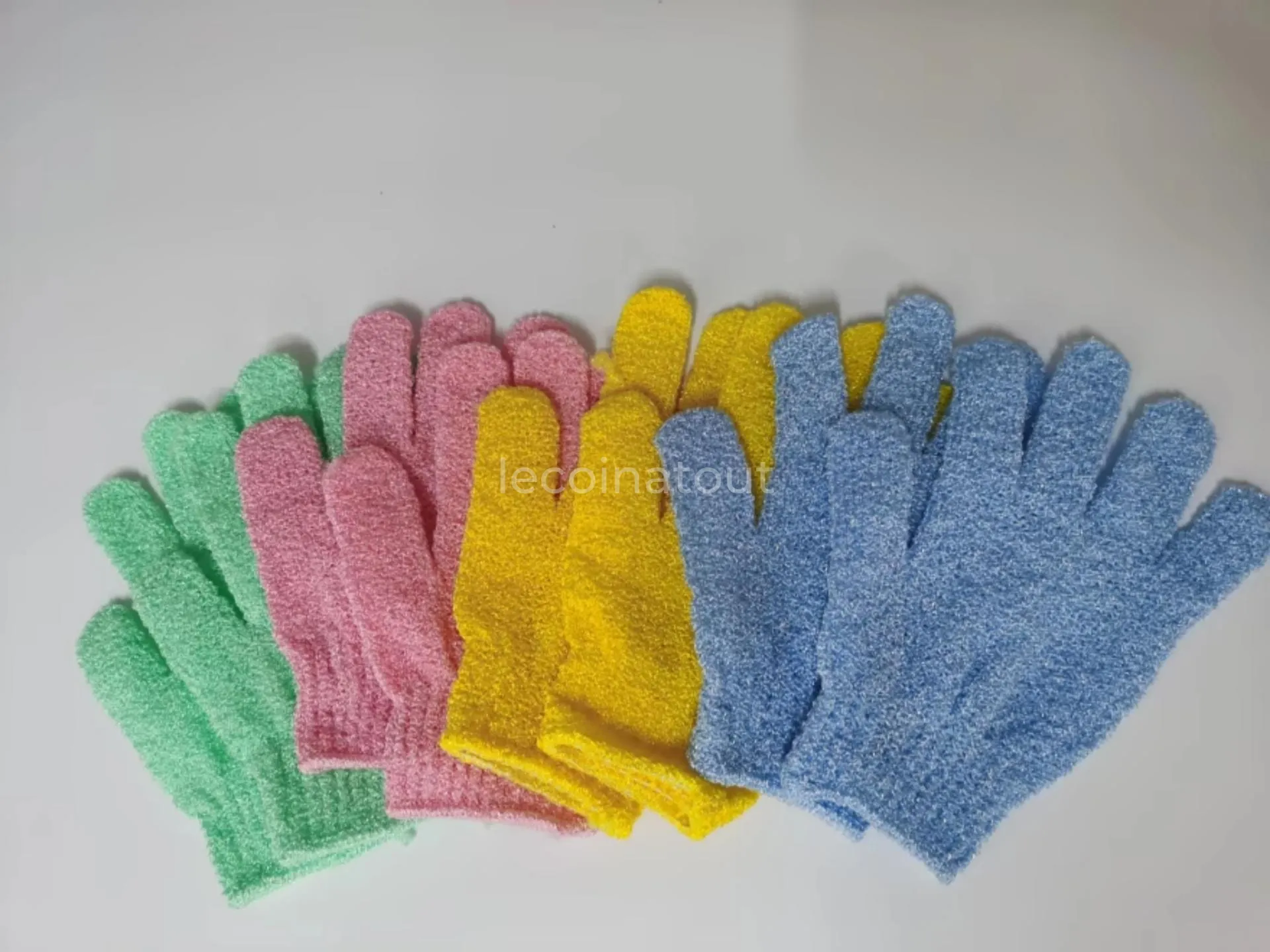 Gants exfoliants pour le corps — photo 2, Dakar