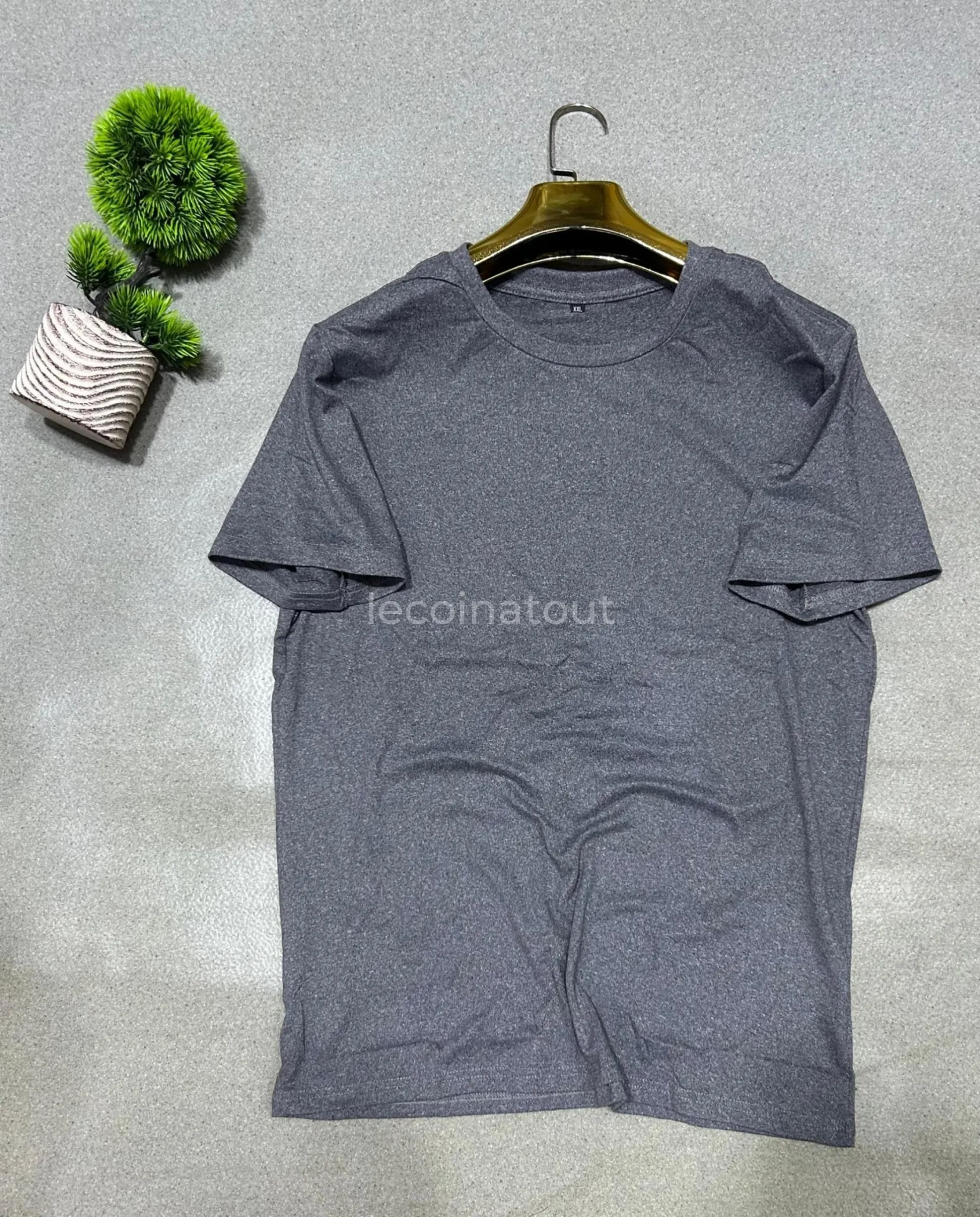 T-shirt slim fit — photo 3, Yeumbeul