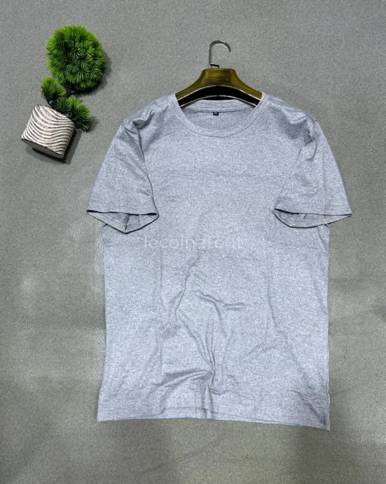 T-shirt slim fit — photo 4, Yeumbeul