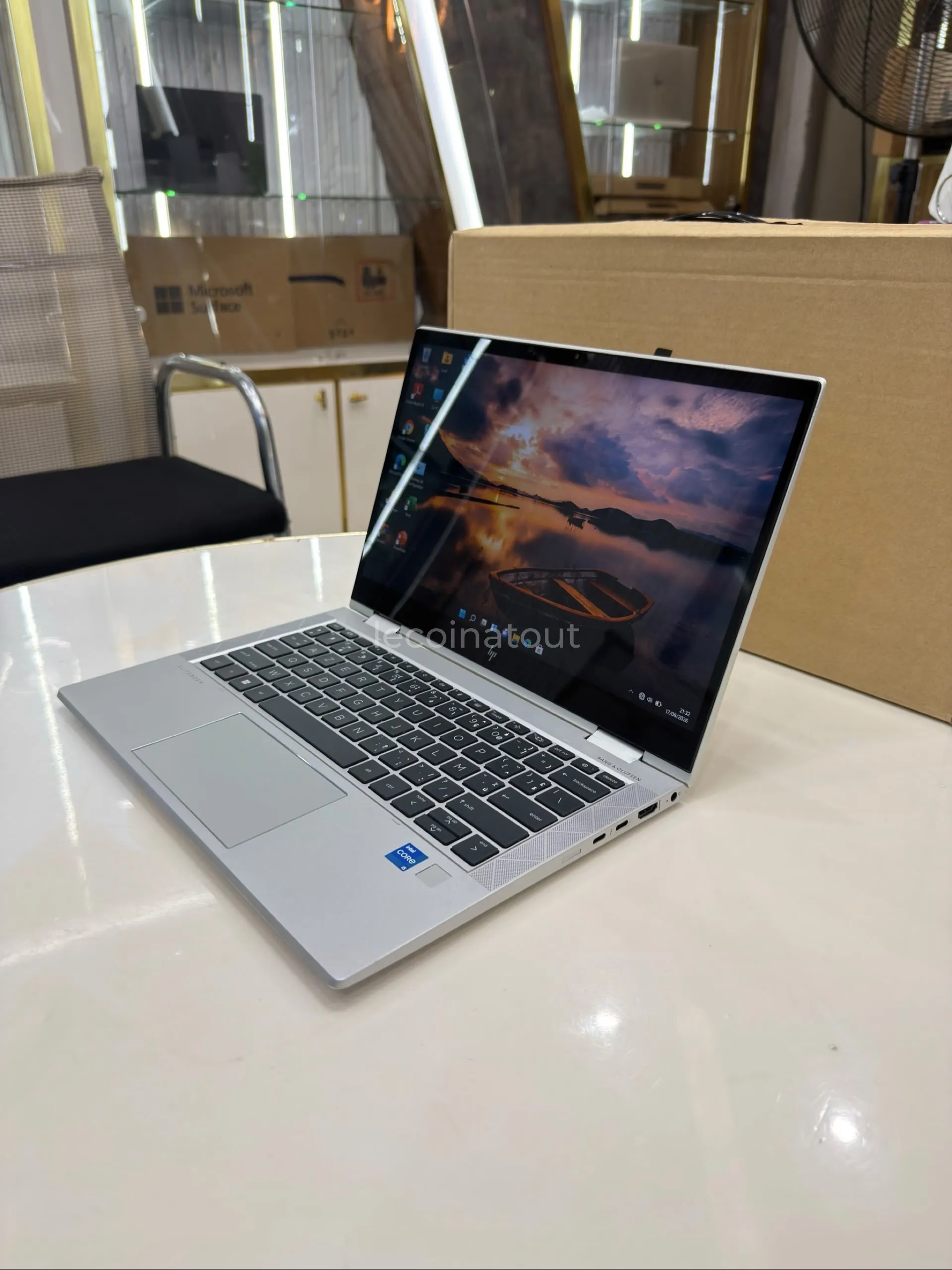 HP Elitebook x360 830 g8 i5 11th ram 16 go SSD 512 go — photo 1, Dakar
