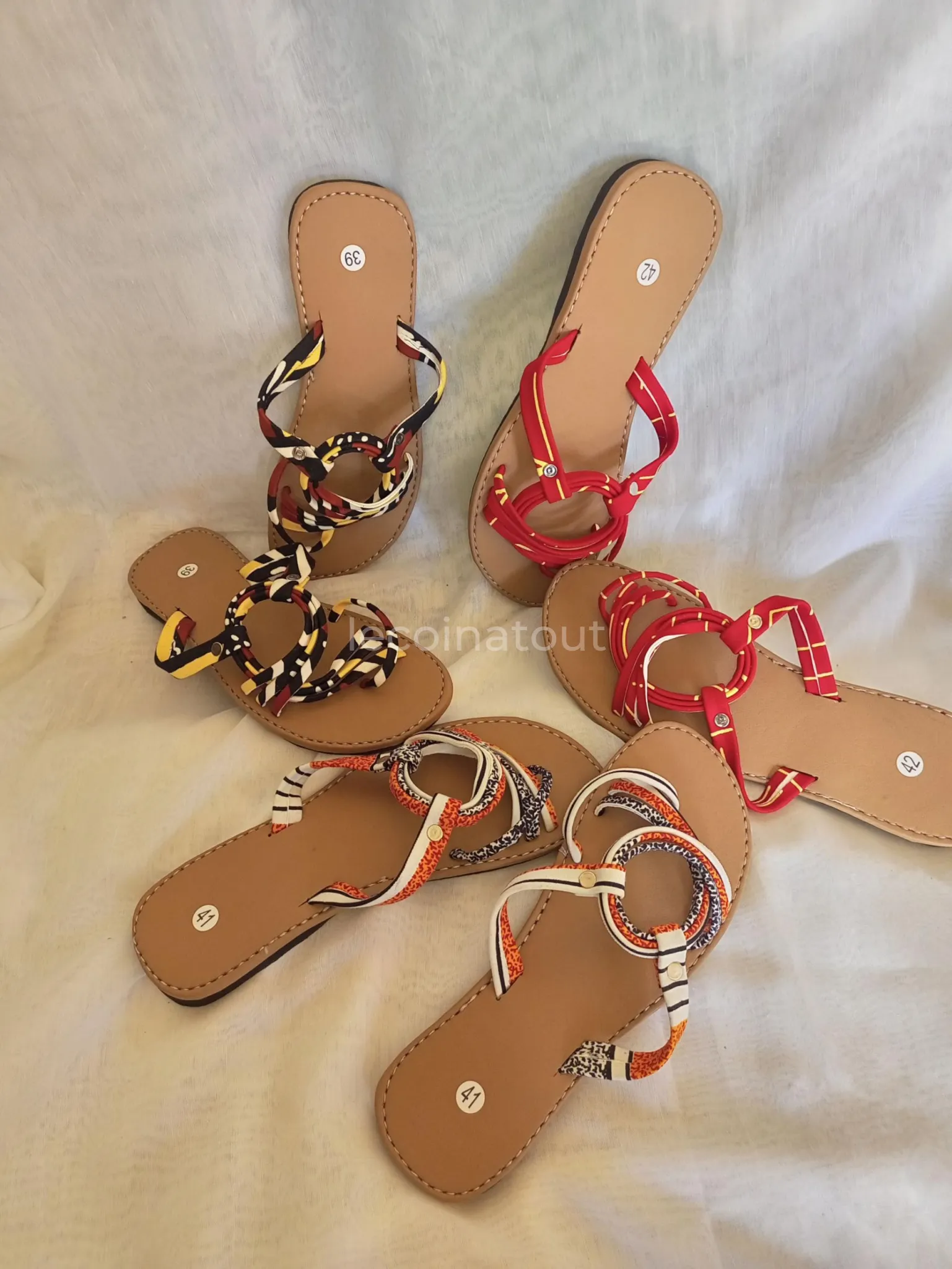 Sandales en wax — photo 1, Dakar