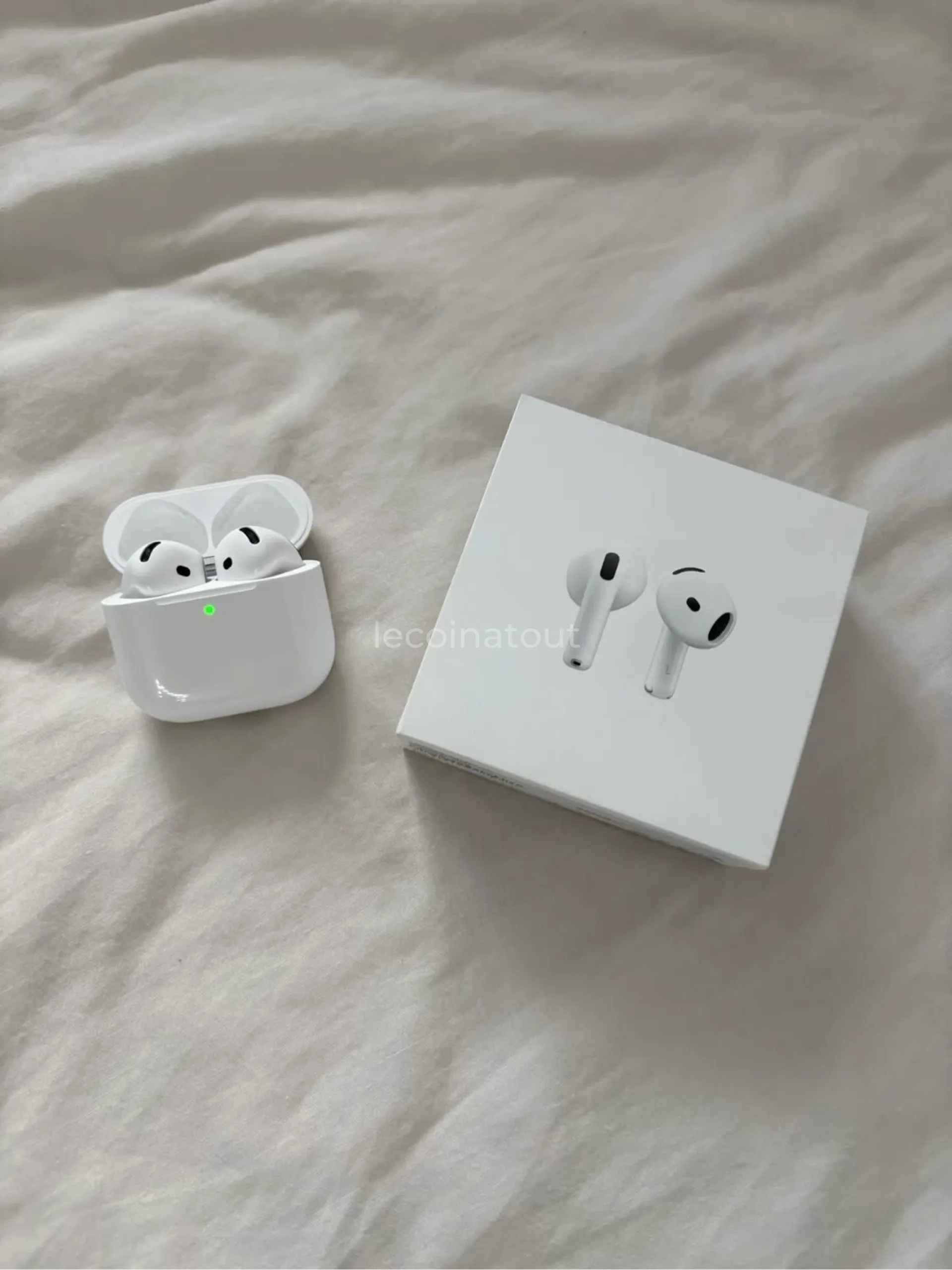 Écouteurs Apple AirPods Originaux - Lot / Différents Modèles Disponibles (77 caractères) — photo 3, Dakar