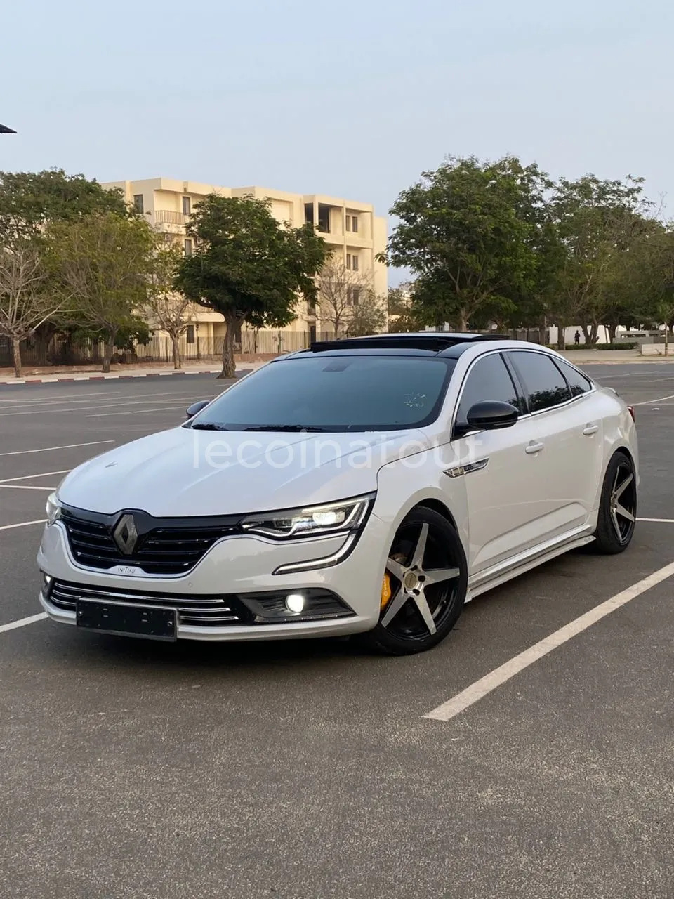 Renault Talisman Initiale Paris RS 2016 - Automatique — photo 4, Dakar
