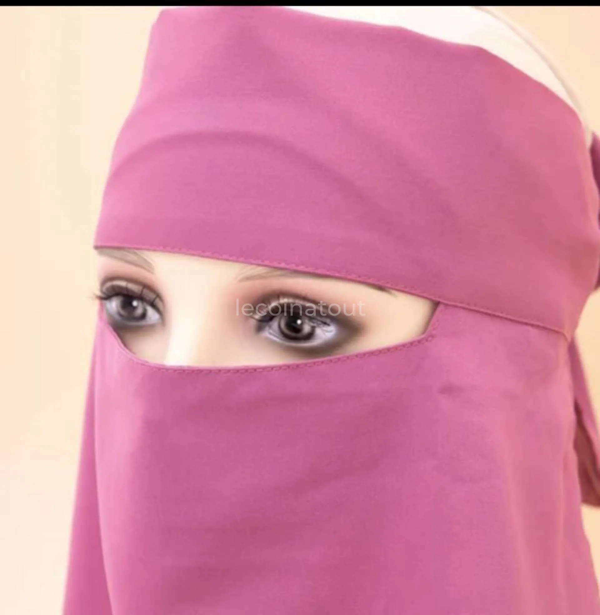 Niqab — photo 1, Keur Massar