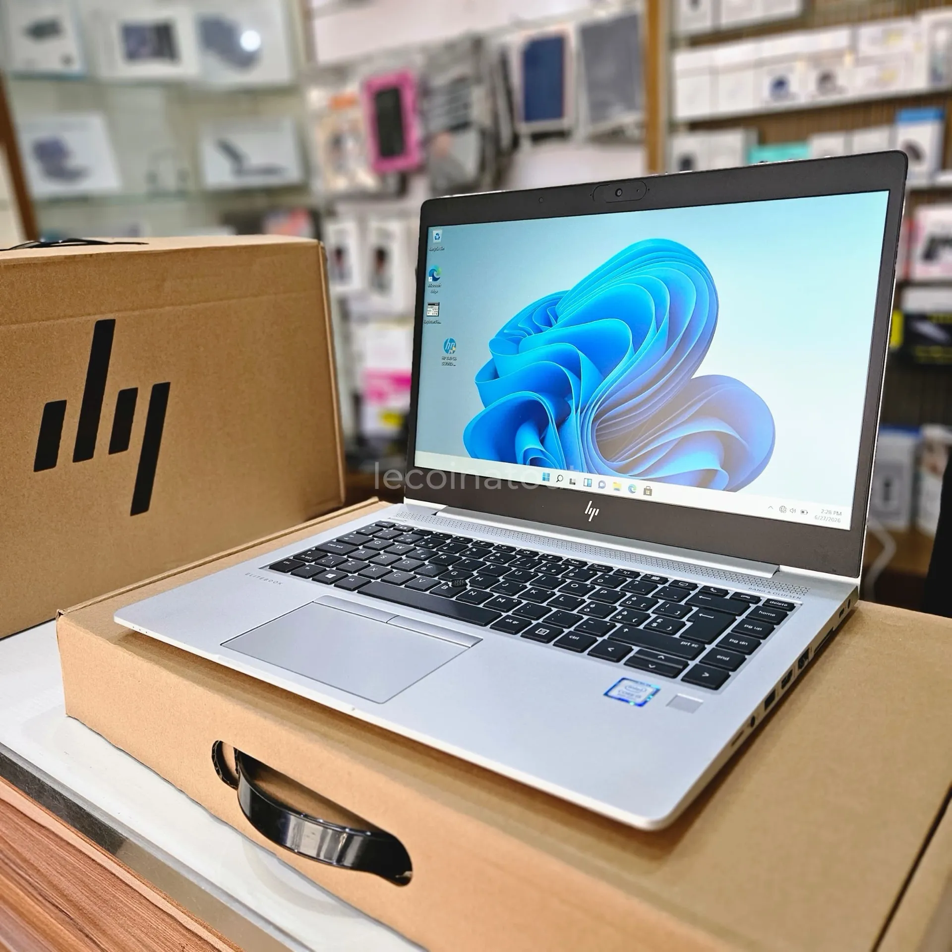 HP ELITEBOOK 840 G6 — photo 4, Guédiawaye