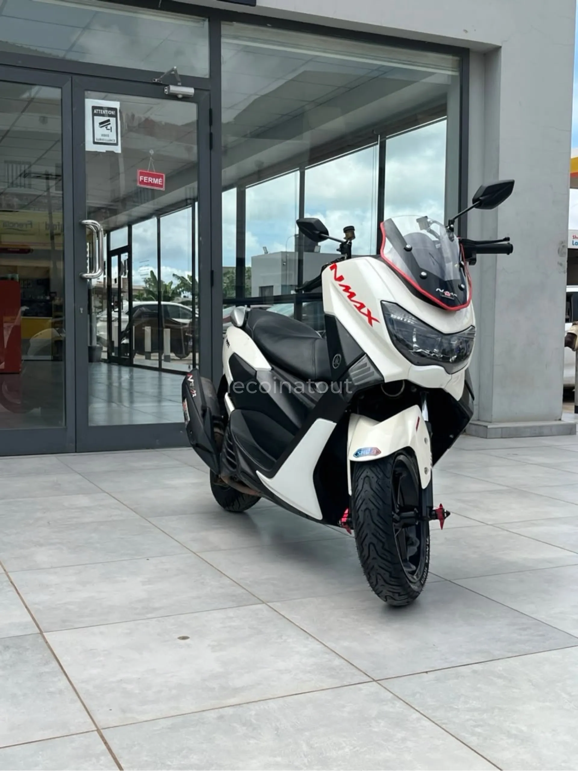 Moto Nmax a vendre moteur 150 neuve — photo 3, Keur Massar